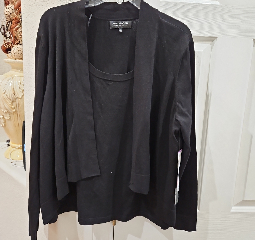 Jones New York Classic Black Cardigan Set